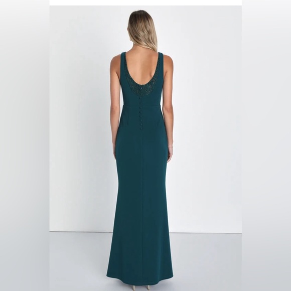 Emerald Green Square Neck Lace Back Maxi Dress - Picture 4 of 4